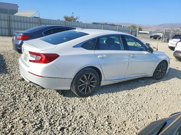 1HGCV1F59MA118007 — 2021 Honda Accord, фото 3 с аукциона Copart 13.10.2026, Боковая часть
