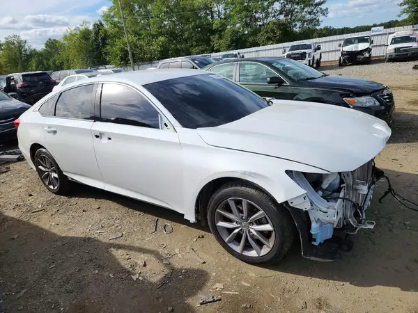 1HGCV1F12MA041803 — 2021 Honda Accord, фото 4 с аукциона Copart 14.10.2026, Передняя часть