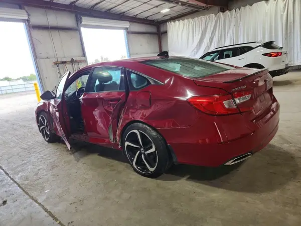 1HGCV1F34MA067126 — 2021 Honda Accord, фото 2 с аукциона Copart, Боковая часть