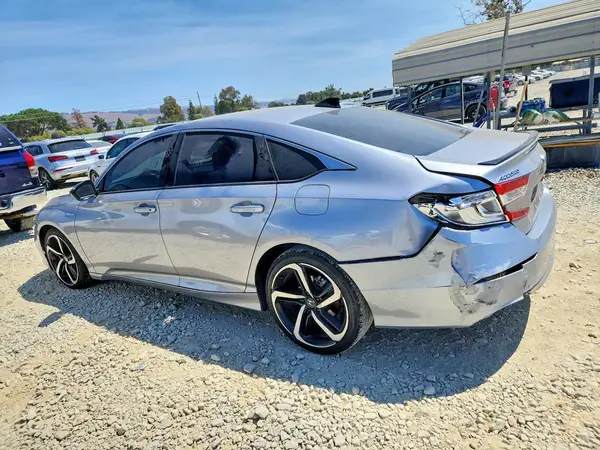 1HGCV3F20NA027825 — 2022 Honda Accord, фото 2 с аукциона Copart 29.09.2026, Задняя часть