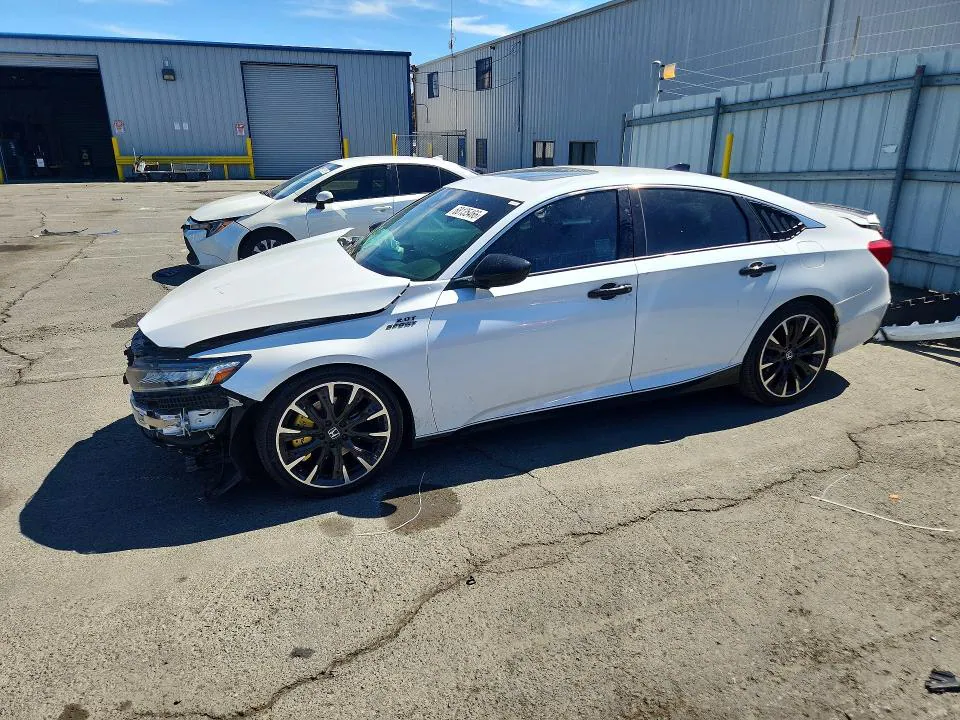 2022 Honda Accord VIN 1HGCV2F36NA023913 фото 1