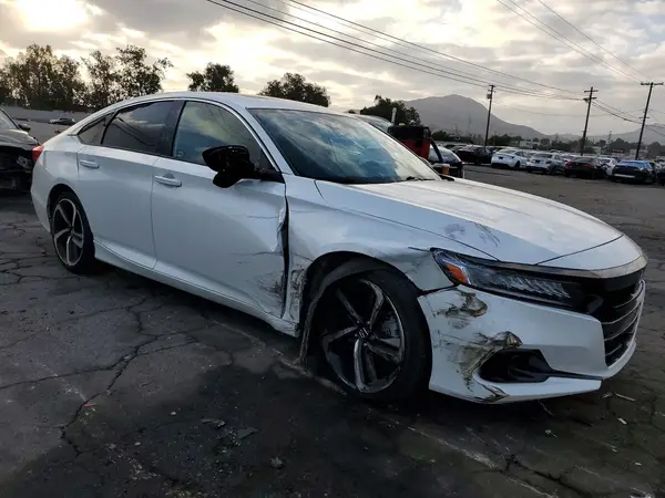 1HGCV2F34NA017091 — 2022 Honda Accord, фото 4 с аукциона Copart, Передняя часть