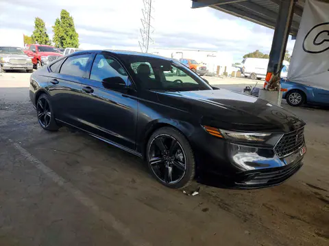 2023 Honda Accord VIN 1HGCY2F7XPA070651 фото 4