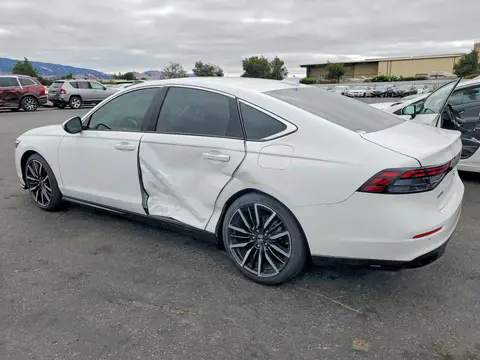 2023 Honda Accord VIN 1HGCY2F83PA019033 фото 2
