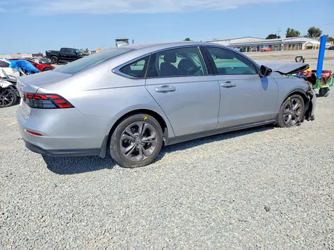 2023 Honda Accord VIN 1HGCY1F38PA034755 фото 3