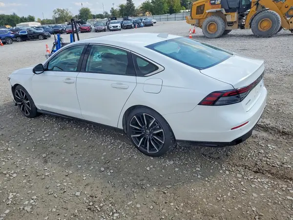 1HGCY2F89PA060301 — 2023 Honda Accord, фото 2 с аукциона Copart 06.10.2026, Передняя часть