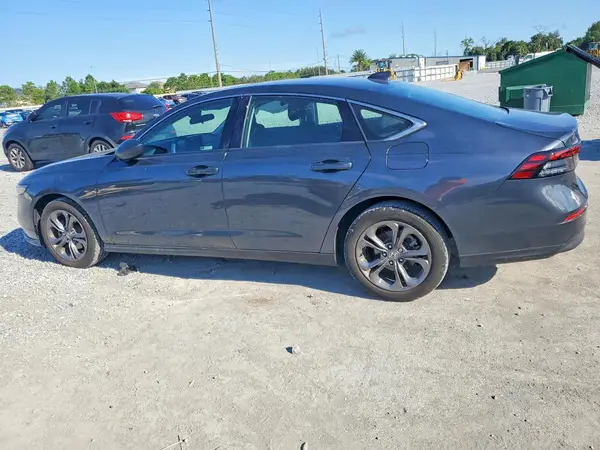 1HGCY1F3XPA041156 — 2023 Honda Accord, фото 2 с аукциона Copart, Боковая часть