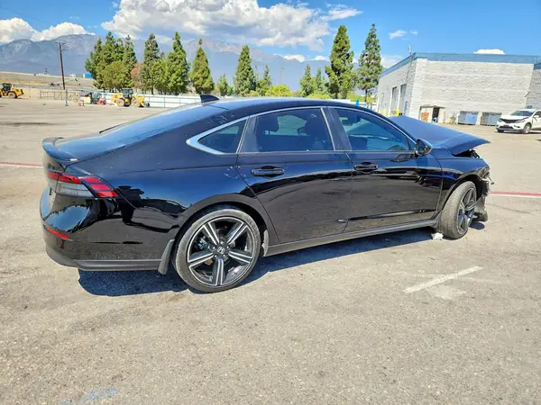 1HGCY2F55PA059104 — 2023 Honda Accord, фото 3 с аукциона Copart, Передняя часть