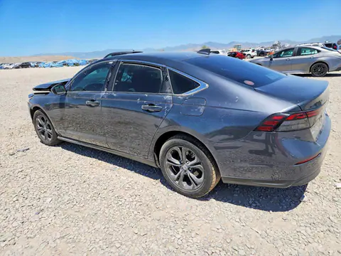 2024 Honda Accord VIN 1HGCY1F38RA050635 фото 2