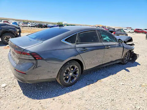2024 Honda Accord VIN 1HGCY1F38RA050635 фото 3