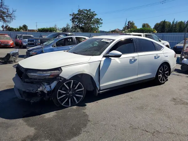 1HGCY2F84RA033820 — 2024 Honda Accord, Передняя часть (Front End), фото до ремонта
