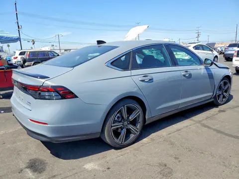 2024 Honda Accord VIN 1HGCY2F51RA097318 фото 3