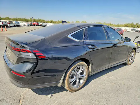 2024 Honda Accord VIN 1HGCY1F38RA018204 фото 3