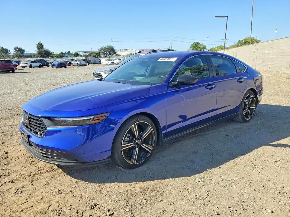 1HGCY2F54RA050428 Honda Accord 2024 — повреждение Боковая часть, фото до ремонта