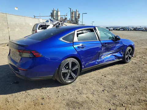 1HGCY2F54RA050428 — 2024 Honda Accord, фото 3 с аукциона Copart 29.09.2026, Боковая часть