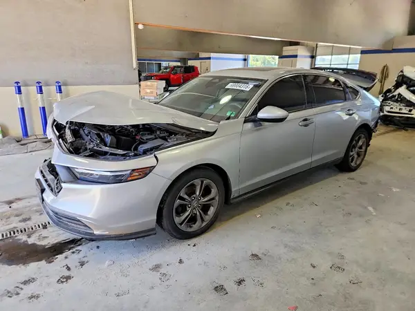 1HGCY1F32RA013807 — 2024 Honda Accord, Задняя часть (Rear End), фото до ремонта