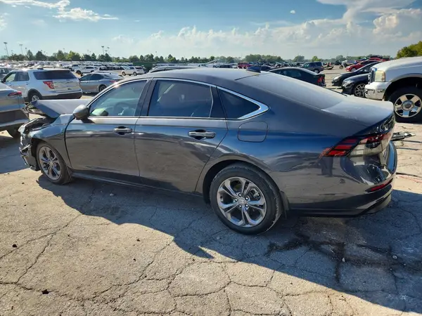 1HGCY1F38RA053647 — 2024 Honda Accord, фото 2 с аукциона Copart, Передняя часть