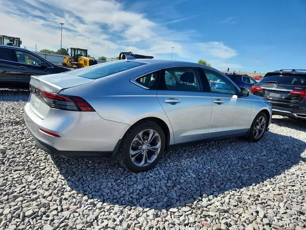 1HGCY1F39RA038168 — 2024 Honda Accord, фото 3 с аукциона Copart, Град