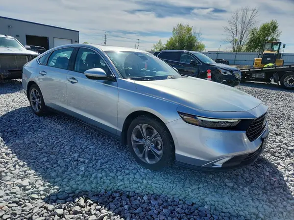 1HGCY1F39RA038168 — 2024 Honda Accord, фото 4 с аукциона Copart, Град