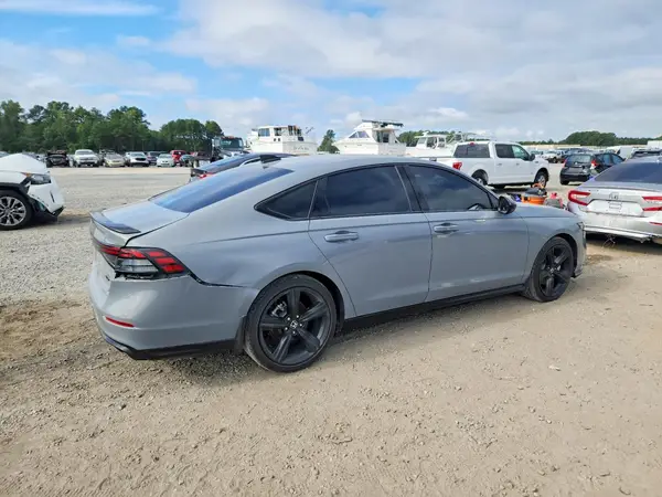 1HGCY2F77RA034404 — 2024 Honda Accord, фото 3 с аукциона Copart, Задняя часть