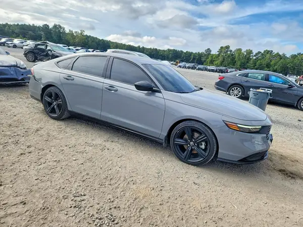 1HGCY2F77RA034404 — 2024 Honda Accord, фото 4 с аукциона Copart, Задняя часть