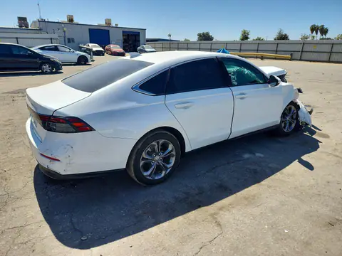 2024 Honda Accord VIN 1HGCY1F38RA074790 фото 3