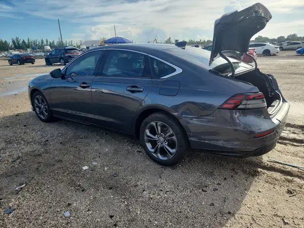 1HGCY2F68RA080301 — 2024 Honda Accord, фото 2 с аукциона Copart 29.09.2026, Задняя часть