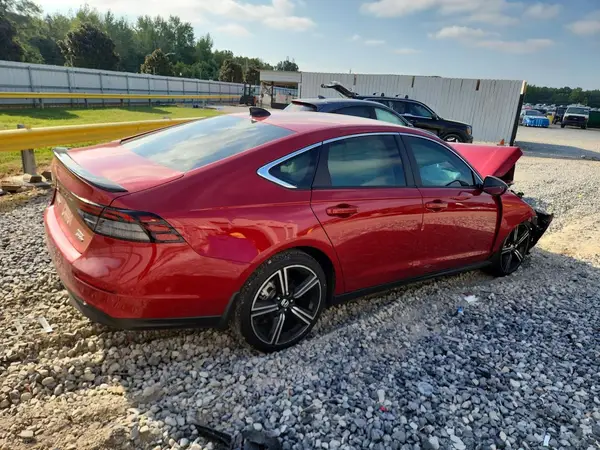 1HGCY2F52RA092855 — 2024 Honda Accord, фото 3 с аукциона Copart, Передняя часть