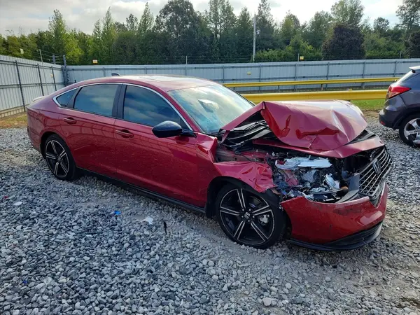 1HGCY2F52RA092855 — 2024 Honda Accord, фото 4 с аукциона Copart, Передняя часть