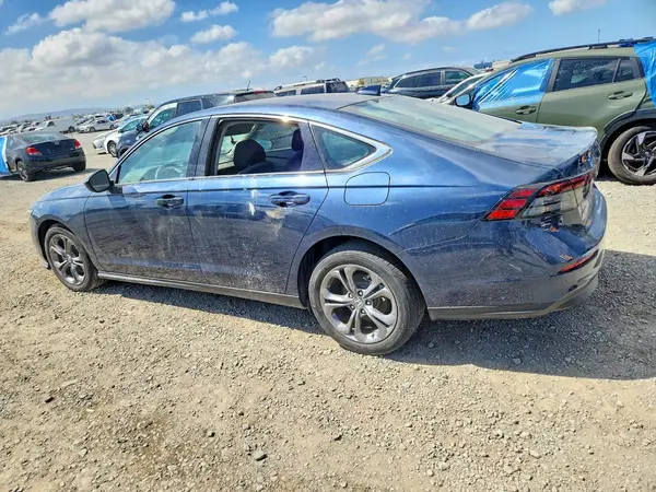 1HGCY1F35RA050060 — 2024 Honda Accord, фото 2 с аукциона Copart, Вандализм