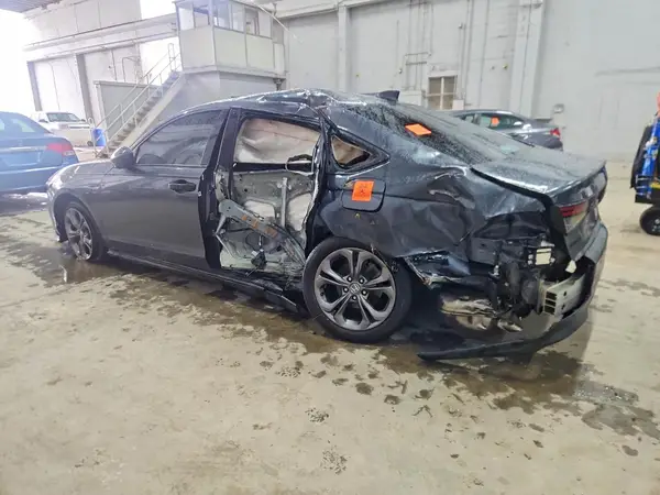 1HGCY1F33RA063714 — 2024 Honda Accord, фото 2 с аукциона Copart, Боковая часть