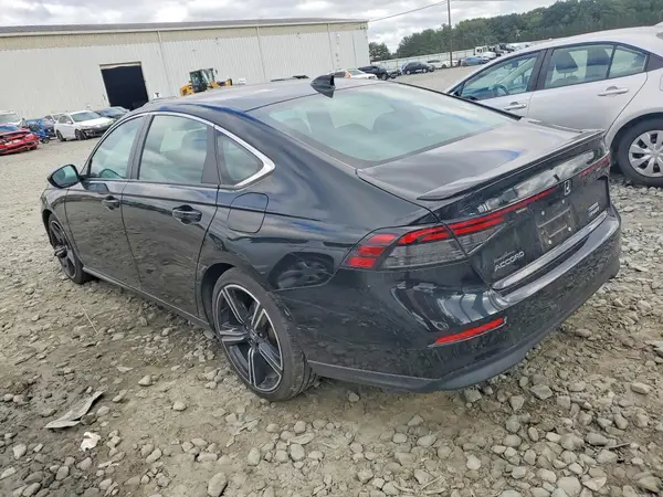 1HGCY2F5XRA059392 — 2024 Honda Accord, фото 2 с аукциона Copart, Передняя часть