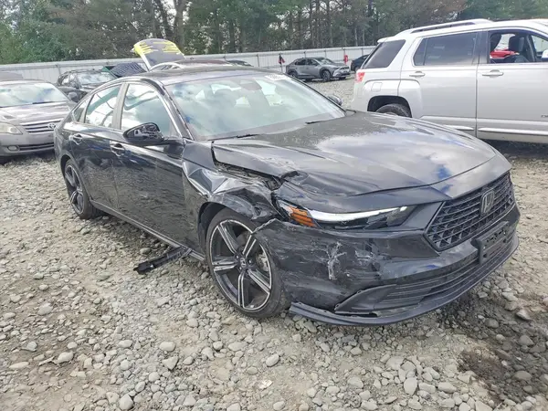 1HGCY2F5XRA059392 — 2024 Honda Accord, фото 4 с аукциона Copart, Передняя часть