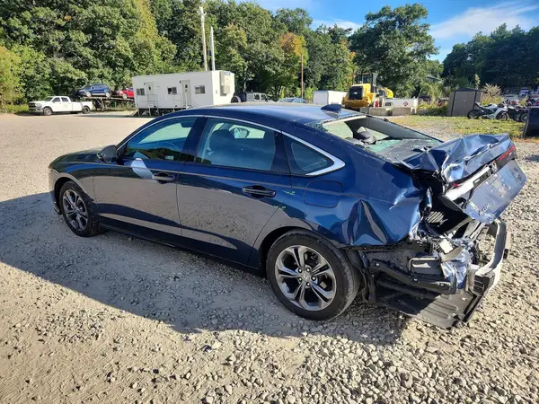 1HGCY2F67RA022275 — 2024 Honda Accord, фото 2 с аукциона Copart, Задняя часть