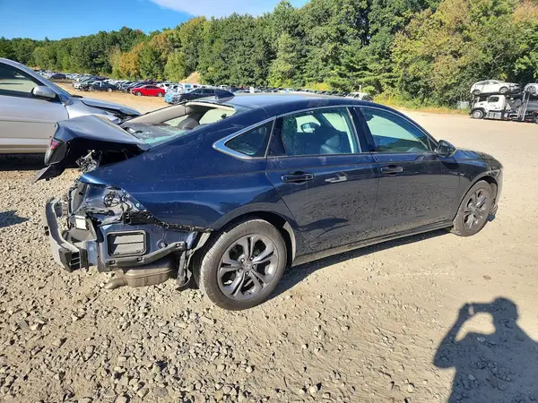1HGCY2F67RA022275 — 2024 Honda Accord, фото 3 с аукциона Copart, Задняя часть