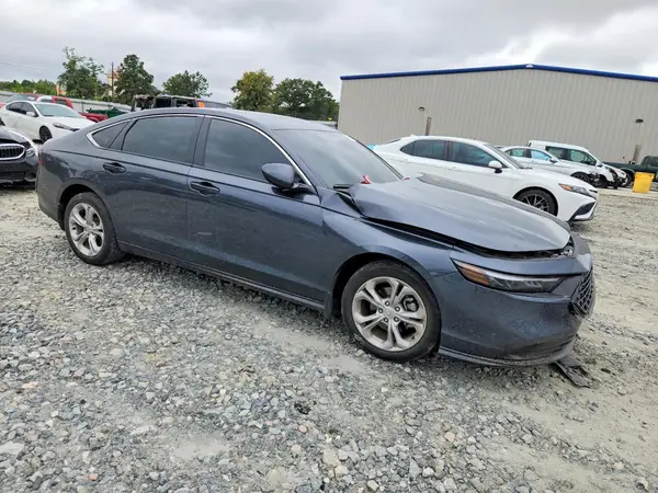 1HGCY1F26RA046011 — 2024 Honda Accord, фото 4 с аукциона Copart, Передняя часть