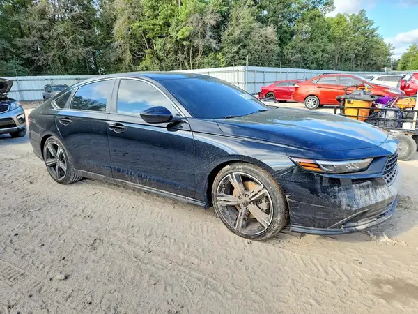 1HGCY2F58RA003368 — 2024 Honda Accord, фото 4 с аукциона Copart, Подтопление