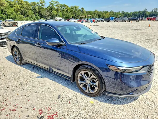 1HGCY1F35RA054674 — 2024 Honda Accord, фото 4 с аукциона Copart, Задняя часть
