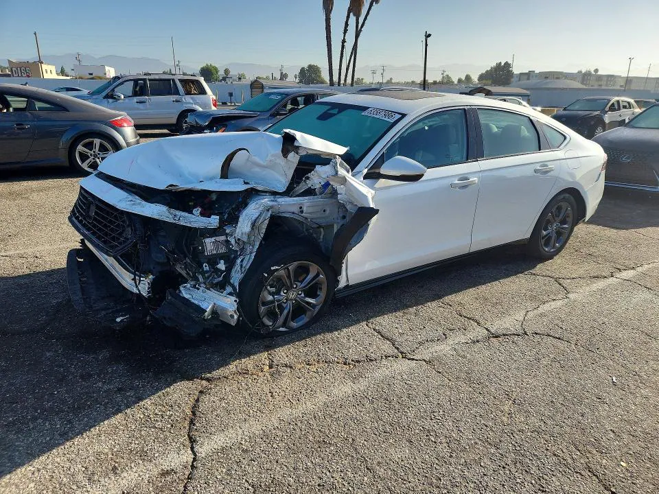 2025 Honda Accord VIN 1HGCY2F63SA072354 фото 1