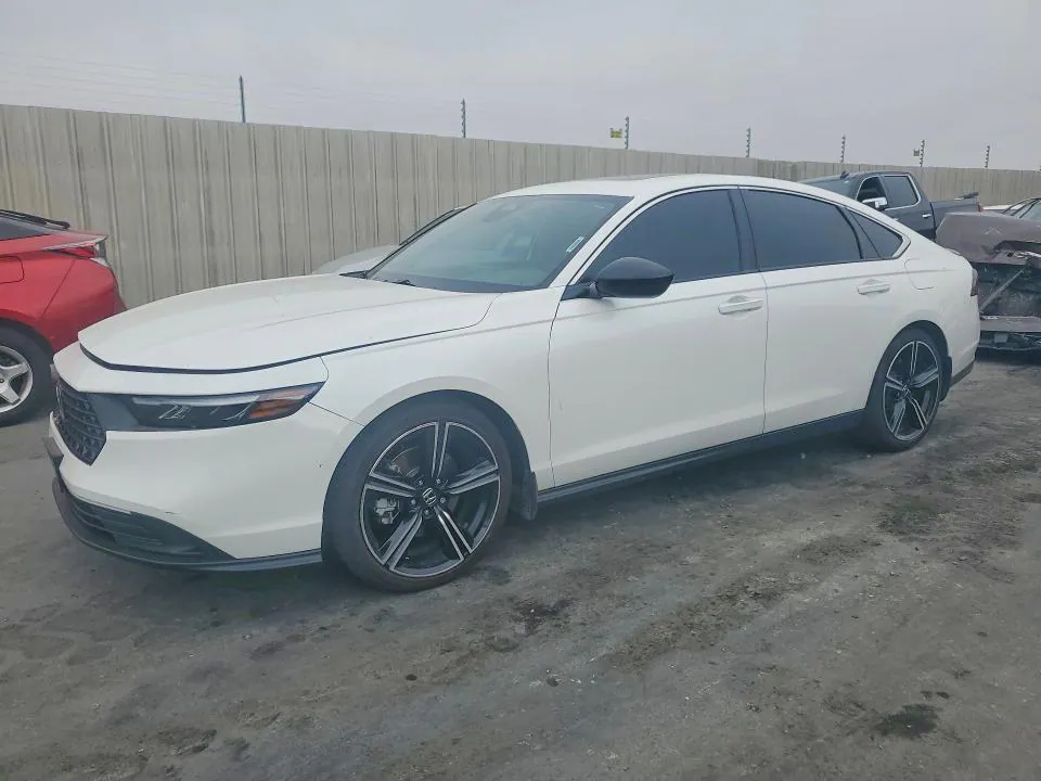 2025 Honda Accord VIN 1HGCY2F53SA038065 фото 1