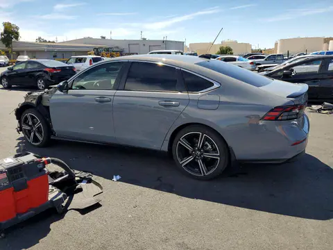 2025 Honda Accord VIN 1HGCY2F54SA075402 фото 2