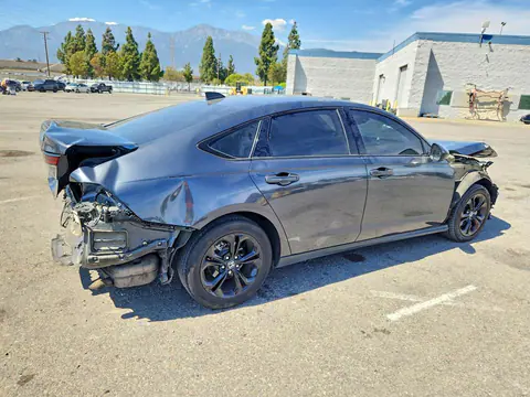 2025 Honda Accord VIN 1HGCY1F4XSA043863 фото 3