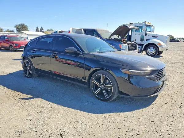 1HGCY2F59SA097816 — 2025 Honda Accord, фото 4 с аукциона Copart 29.09.2026, Задняя часть