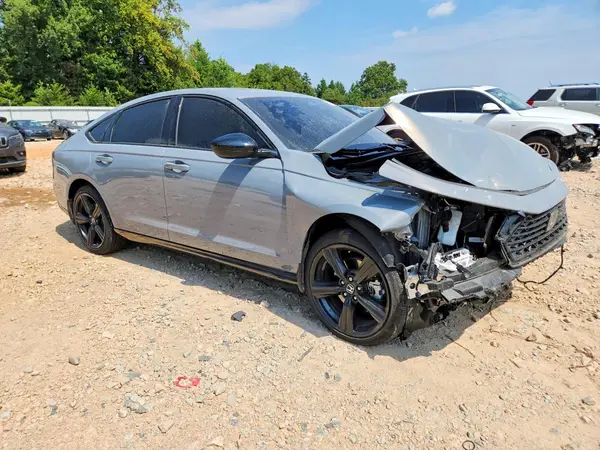 1HGCY2F77SA071135 — 2025 Honda Accord, фото 4 с аукциона Copart 12.10.2026, Передняя часть
