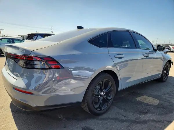 1HGCY1F43SA070872 — 2025 Honda Accord, фото 3 с аукциона Copart, Механические повреждения