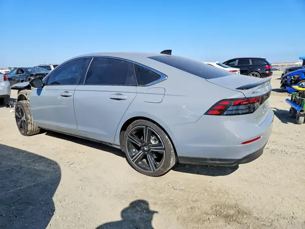 1HGCY2F52SA043340 — 2025 Honda Accord, фото 2 с аукциона Copart, Передняя часть