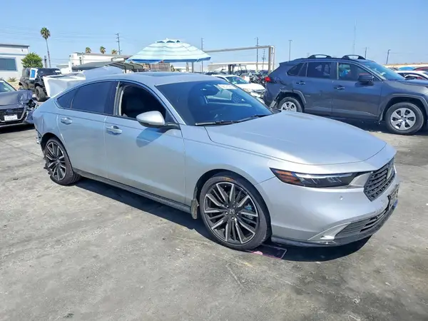 1HGCY2F87SA081737 — 2025 Honda Accord, фото 4 с аукциона Copart, Задняя часть