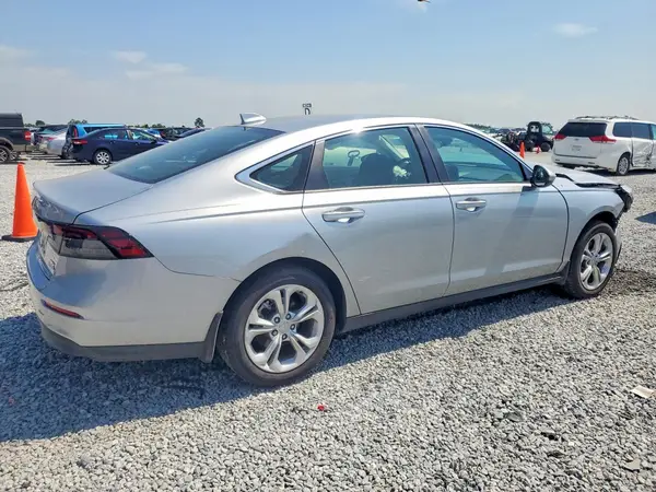 1HGCY1F24SA073066 — 2025 Honda Accord, фото 3 с аукциона Copart, Передняя часть