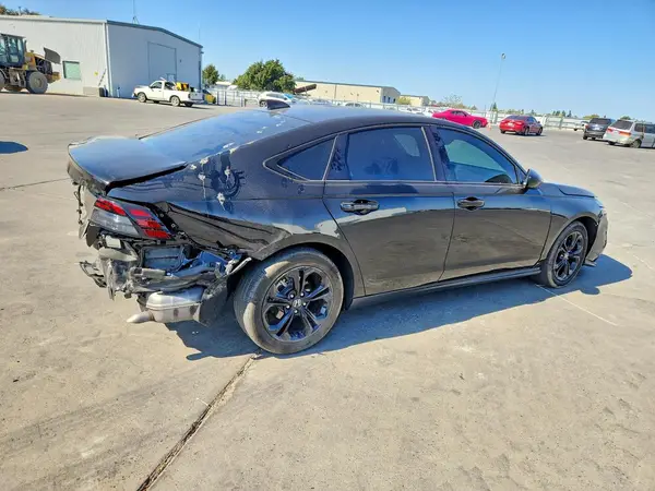 1HGCY1F41SA020343 — 2025 Honda Accord, фото 3 с аукциона Copart, Задняя часть