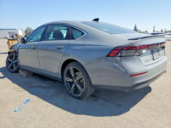 1HGCY2F52SA072482 — 2025 Honda Accord, фото 2 с аукциона Copart, Передняя часть